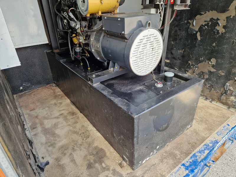 Mecc Alte stroomgenerator in 8Ft container - Elektrisk generator: bilde 3 Mecc Alte stroomgenerator in 8Ft container - Elektrisk generator: bilde 3