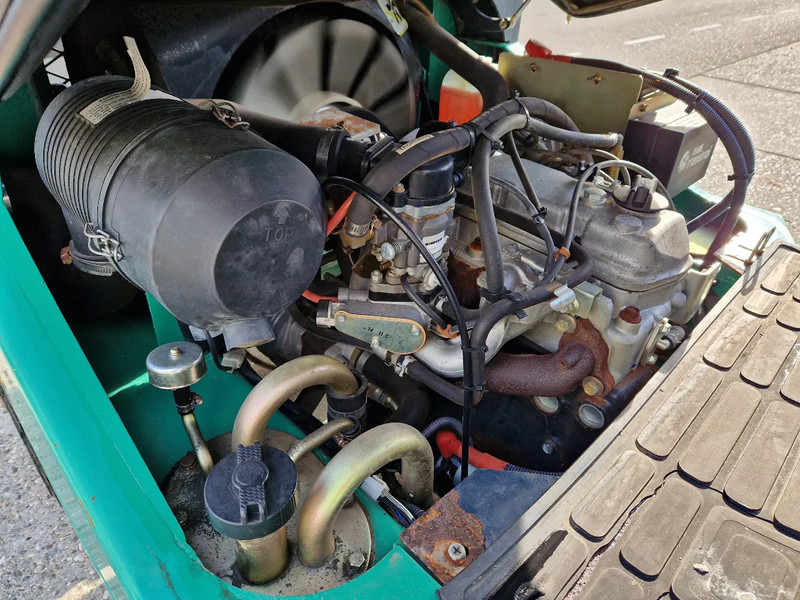 Nissan Zhejiang Maximal with 1290 hours 2.5 ton LPG - Gasstruck: bilde 5 Nissan Zhejiang Maximal with 1290 hours 2.5 ton LPG - Gasstruck: bilde 5