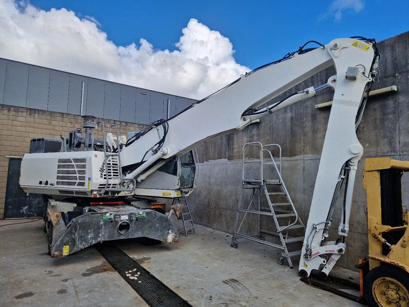 Sennebogen 821 overslagkraan - Håndteringsutstyr: bilde 4 Sennebogen 821 overslagkraan - Håndteringsutstyr: bilde 4