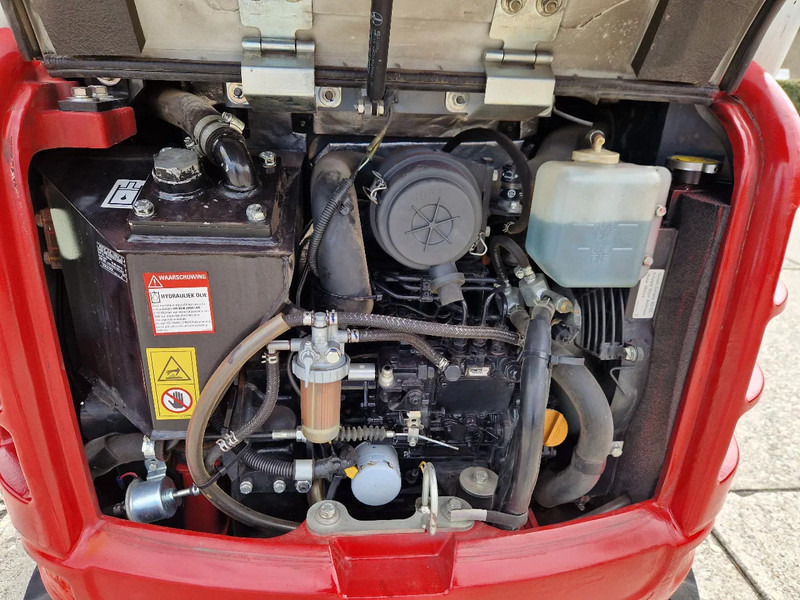 Takeuchi TB216 met 2089 uur - Minigraver: bilde 5 Takeuchi TB216 met 2089 uur - Minigraver: bilde 5