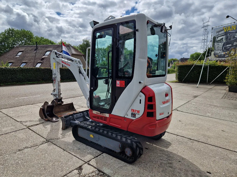 Takeuchi TB216 met 2089 uur - Minigraver: bilde 3 Takeuchi TB216 met 2089 uur - Minigraver: bilde 3
