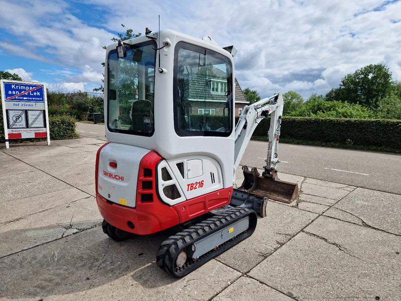 Takeuchi TB216 met 2089 uur - Minigraver: bilde 4 Takeuchi TB216 met 2089 uur - Minigraver: bilde 4