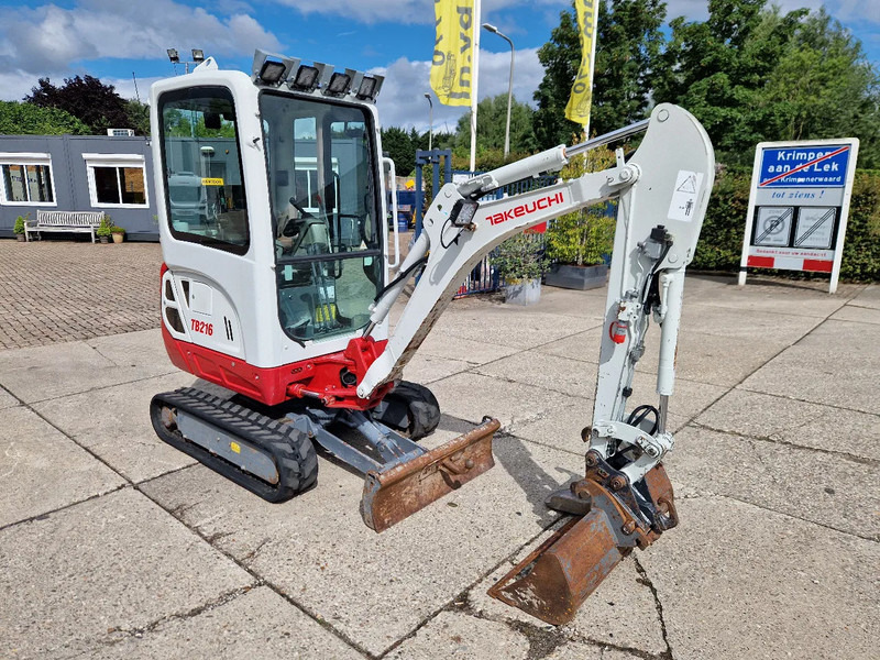 Takeuchi TB216 met 2089 uur - Minigraver: bilde 2 Takeuchi TB216 met 2089 uur - Minigraver: bilde 2