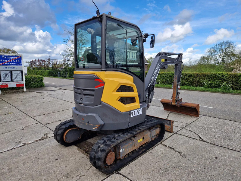 Volvo ECR25D met 2562 uur - Minigraver: bilde 5 Volvo ECR25D met 2562 uur - Minigraver: bilde 5