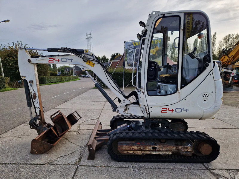 WACKER NEUSON 2404RD kan op een berghelling werken - Minigraver: bilde 3 WACKER NEUSON 2404RD kan op een berghelling werken - Minigraver: bilde 3
