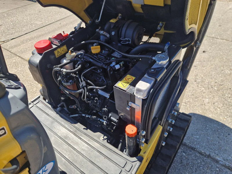 Yanmar SV08-1A gewicht 960kg. - Minigraver: bilde 4 Yanmar SV08-1A gewicht 960kg. - Minigraver: bilde 4