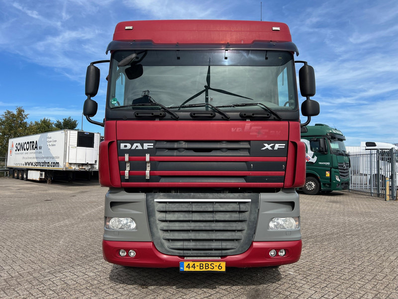 DAF XF105.460 Space Cab - Chassis lastebil: bilde 2 DAF XF105.460 Space Cab - Chassis lastebil: bilde 2