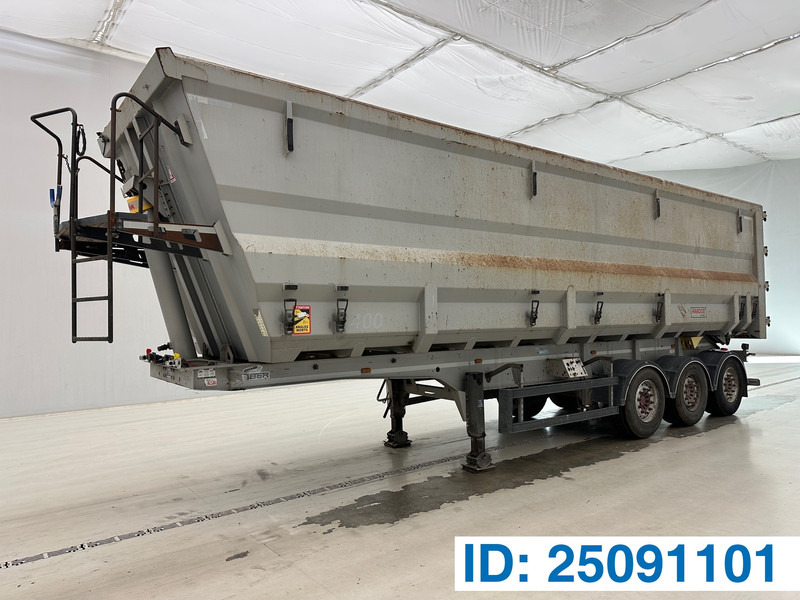 Feber 52 cub in steel - Tippsemi: bilde 1 Feber 52 cub in steel - Tippsemi: bilde 1