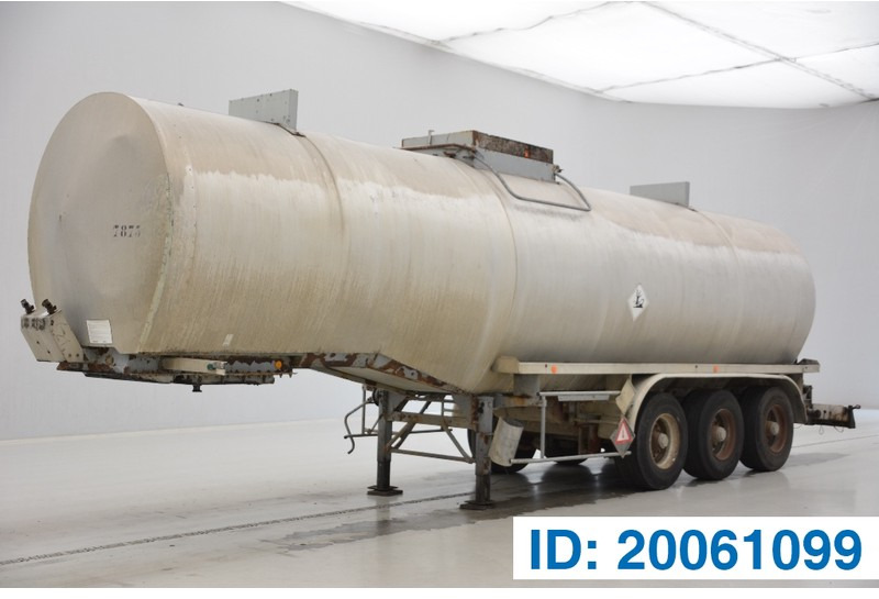 Fruehauf Bitumen tank trailer - Tanksemi: bilde 1 Fruehauf Bitumen tank trailer - Tanksemi: bilde 1