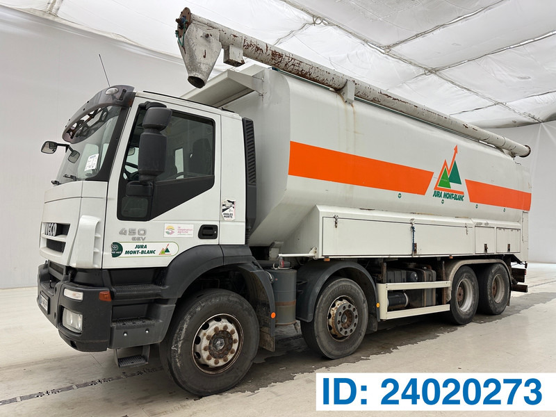 Iveco Eurotrakker 450* - Tankbil: bilde 1 Iveco Eurotrakker 450* - Tankbil: bilde 1