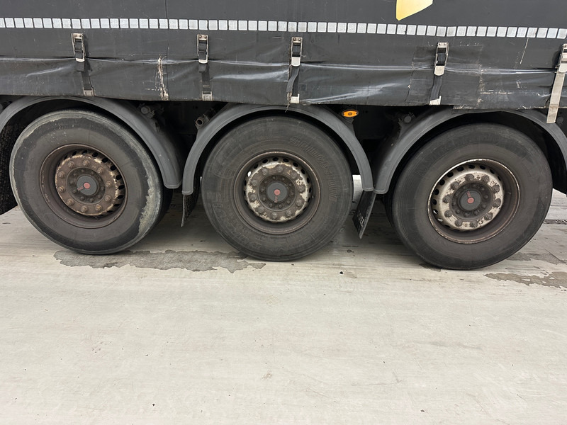 Kögel Tautliner - Gardintrailer: bilde 4 Kögel Tautliner - Gardintrailer: bilde 4