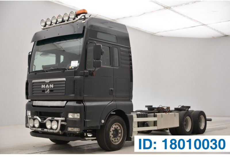 MAN TGA 28.530 - 6x2 - Chassis lastebil: bilde 1 MAN TGA 28.530 - 6x2 - Chassis lastebil: bilde 1