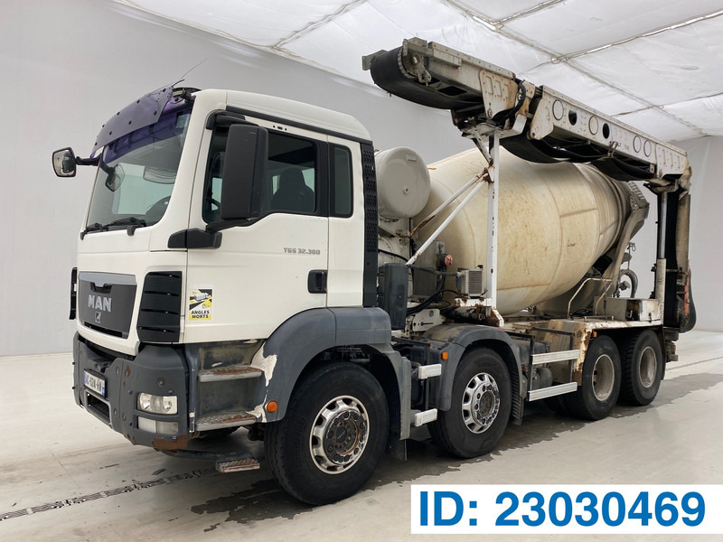 MAN TGS 32.360 - 8x4 - Betongbil: bilde 1 MAN TGS 32.360 - 8x4 - Betongbil: bilde 1