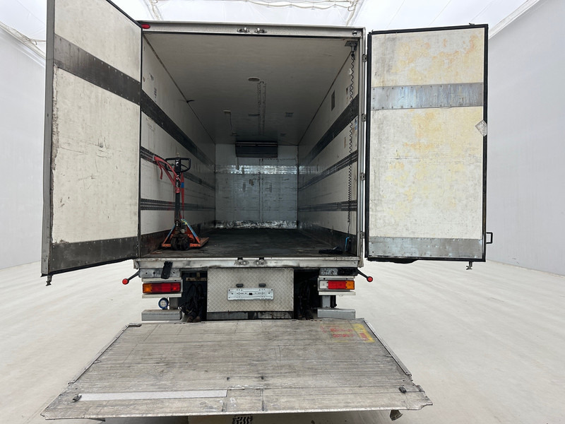 Mercedes-Benz Axor 1824 - Lastebil med kjøl: bilde 5 Mercedes-Benz Axor 1824 - Lastebil med kjøl: bilde 5