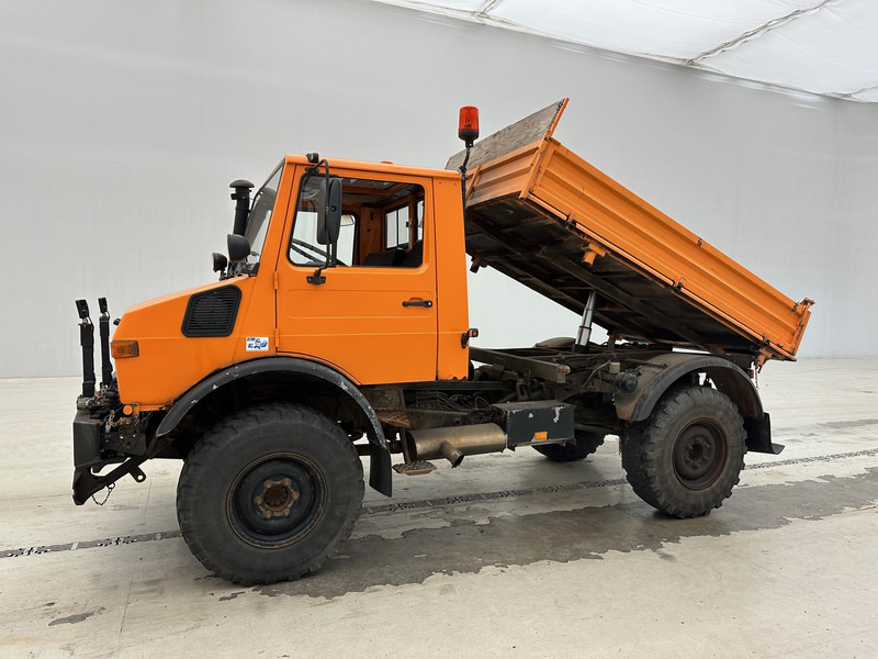 Mercedes-Benz Unimog U427 - Tippbil: bilde 4 Mercedes-Benz Unimog U427 - Tippbil: bilde 4