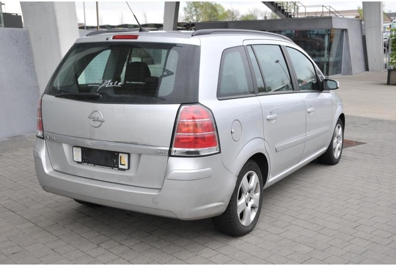 Opel Zafira - Personenbil: bilde 3 Opel Zafira - Personenbil: bilde 3