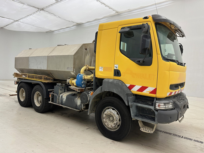 Renault Kerax 380 - 6x4 - Tankbil: bilde 3 Renault Kerax 380 - 6x4 - Tankbil: bilde 3