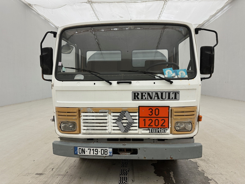 Renault Midliner S120 - Tankbil: bilde 2 Renault Midliner S120 - Tankbil: bilde 2