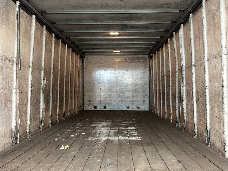 Kapellbil Renault Midlum 180 DCi: bilde 11