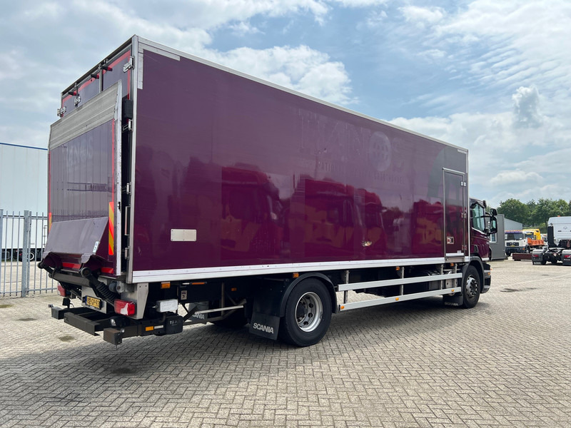 Scania P230 - Lastebil med kjøl: bilde 4 Scania P230 - Lastebil med kjøl: bilde 4