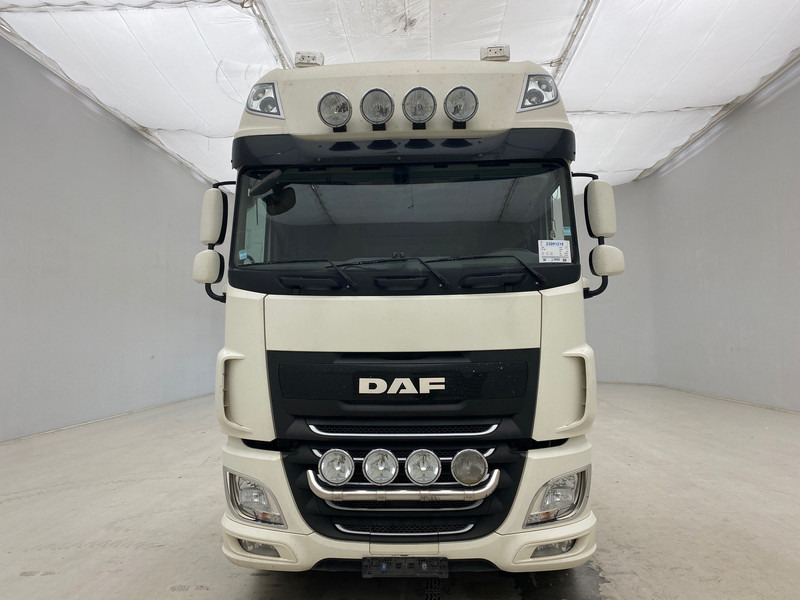 DAF XF 460 Super Space Cab - Trekkvogn: bilde 2 DAF XF 460 Super Space Cab - Trekkvogn: bilde 2