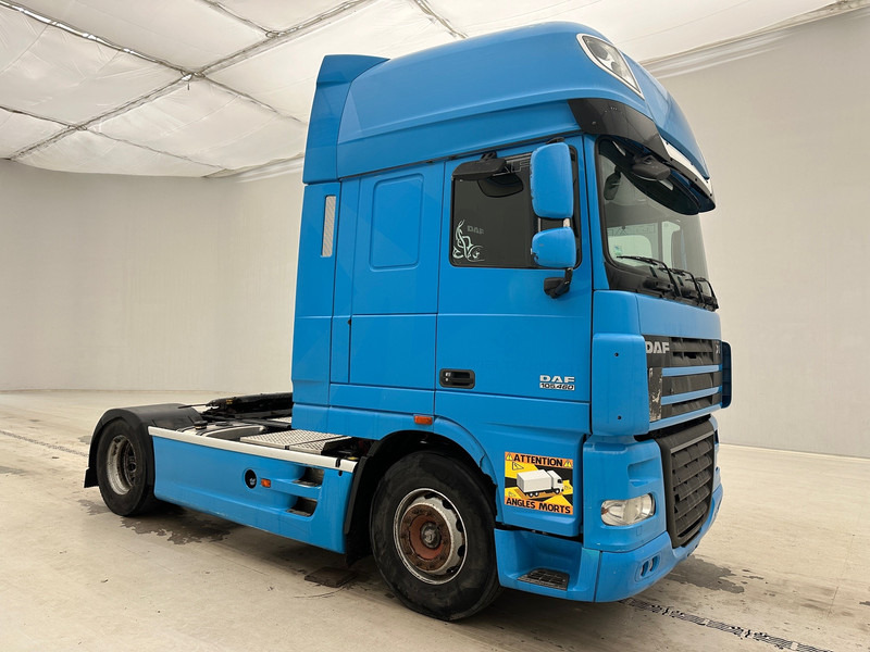 DAF XF105.460 Super Space Cab - Trekkvogn: bilde 3 DAF XF105.460 Super Space Cab - Trekkvogn: bilde 3