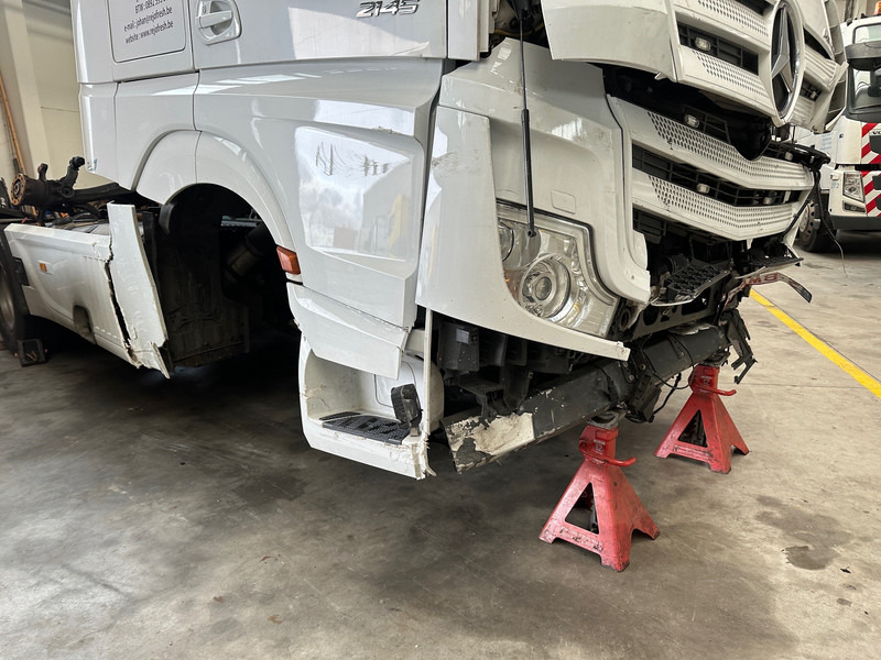 Mercedes-Benz Actros 2145 - Trekkvogn: bilde 3 Mercedes-Benz Actros 2145 - Trekkvogn: bilde 3