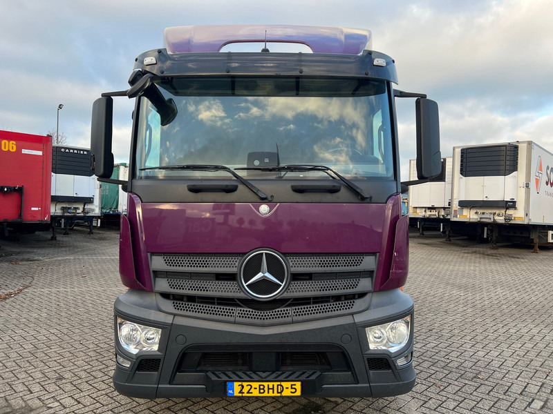 Mercedes-Benz Antos 1836 - Trekkvogn: bilde 2 Mercedes-Benz Antos 1836 - Trekkvogn: bilde 2