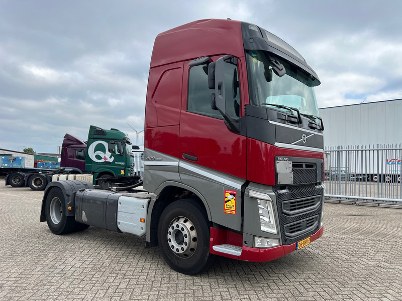 Volvo FH 420 Globetrotter - ADR - Trekkvogn: bilde 3 Volvo FH 420 Globetrotter - ADR - Trekkvogn: bilde 3