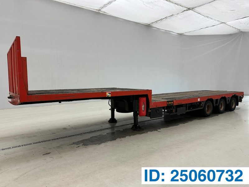 Verem Low bed trailer - Lavloader semitrailer: bilde 1 Verem Low bed trailer - Lavloader semitrailer: bilde 1