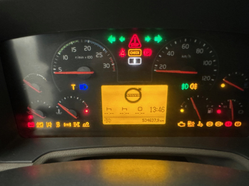 Kapellbil Volvo FE 320: bilde 14