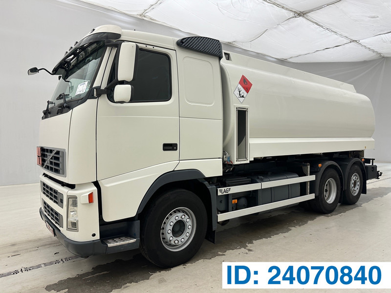 Volvo FH 440 - 6x2* - Tankbil: bilde 1 Volvo FH 440 - 6x2* - Tankbil: bilde 1