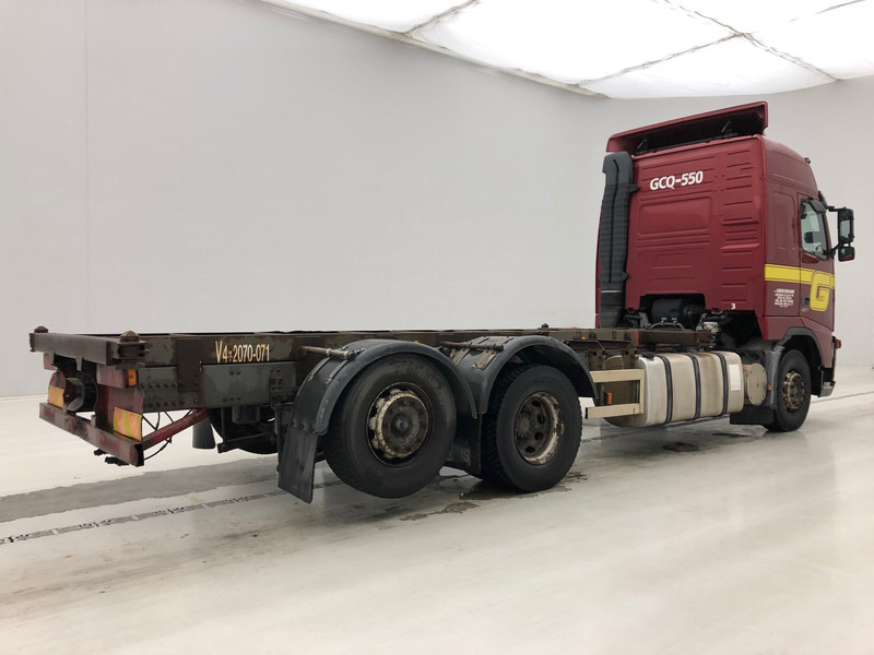 Volvo FH12.420 Globetrotter - Chassis lastebil: bilde 4 Volvo FH12.420 Globetrotter - Chassis lastebil: bilde 4
