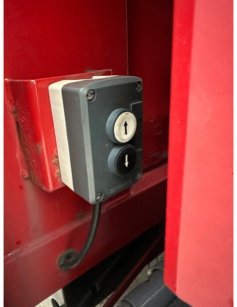 Volvo FL 220 - Kapellbil: bilde 5 Volvo FL 220 - Kapellbil: bilde 5