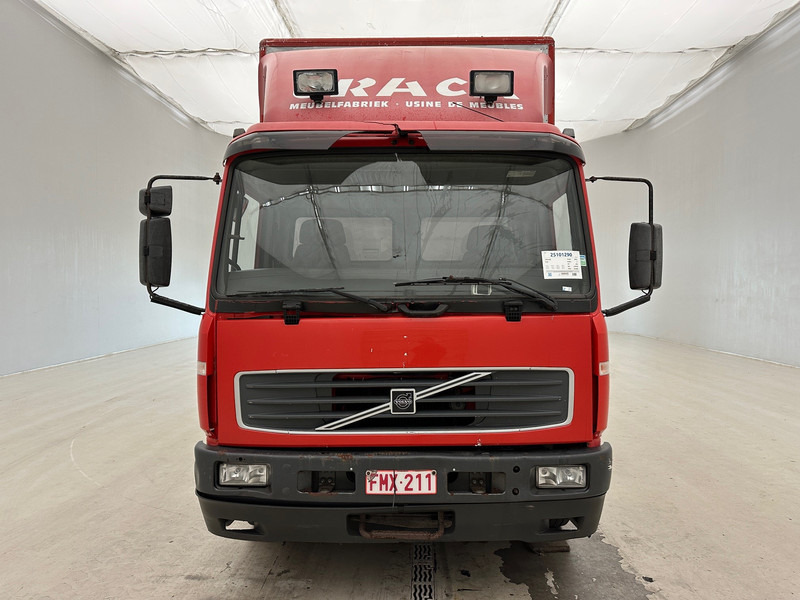 Volvo FL 220 - Skapbil: bilde 2 Volvo FL 220 - Skapbil: bilde 2