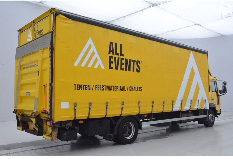 Volvo FL 220 - Kapellbil: bilde 5 Volvo FL 220 - Kapellbil: bilde 5