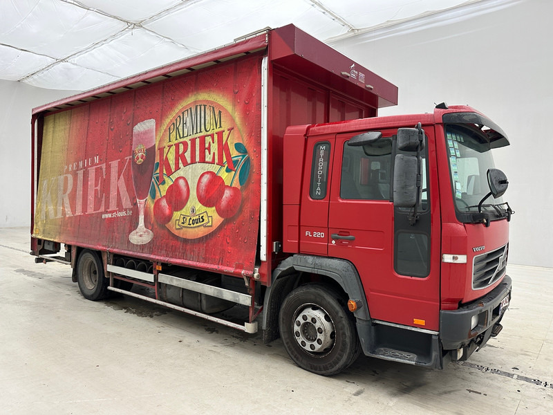 Volvo FL 220 - Kapellbil: bilde 3 Volvo FL 220 - Kapellbil: bilde 3