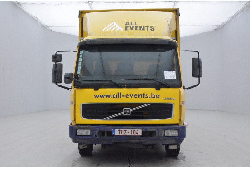 Volvo FL 220 - Kapellbil: bilde 2 Volvo FL 220 - Kapellbil: bilde 2