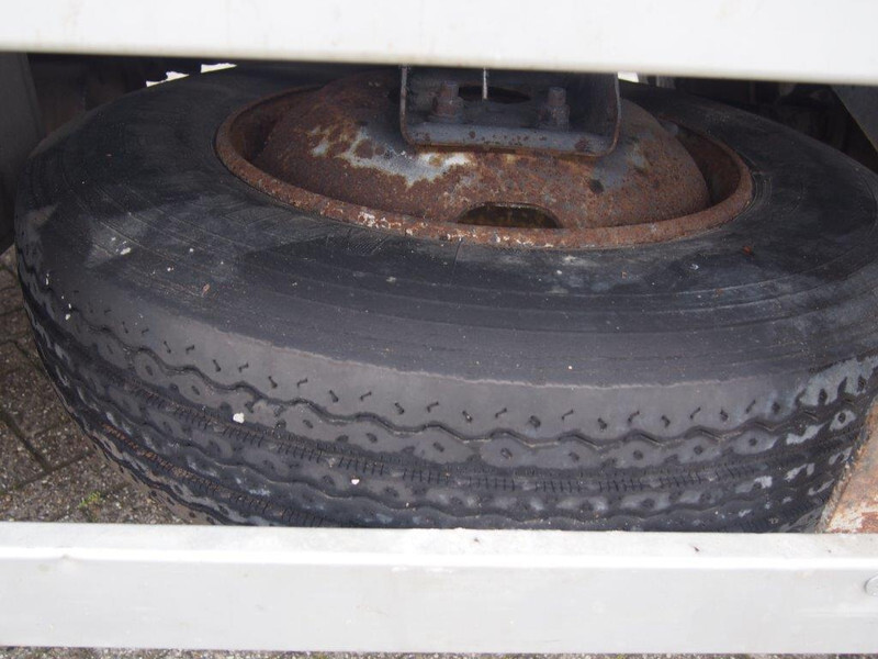 Tippbil, Kranbil Volvo FL6.180: bilde 12