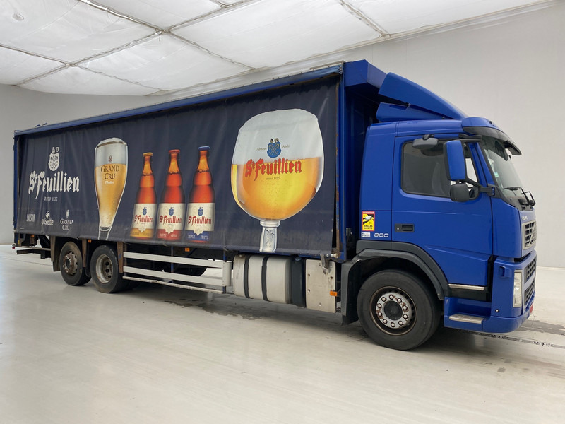 Volvo FM 300 - 6x2 - Kapellbil: bilde 3 Volvo FM 300 - 6x2 - Kapellbil: bilde 3