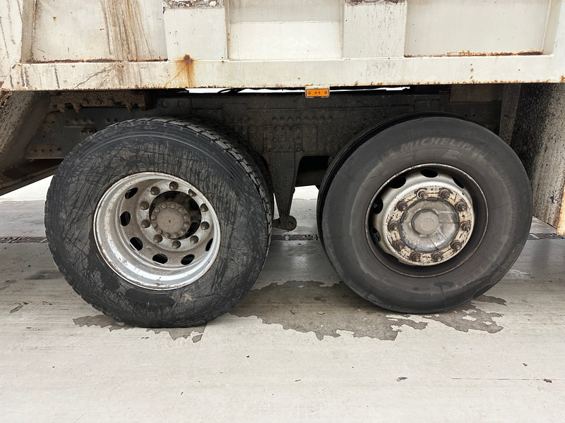 Volvo FM 330 - Søppelbil: bilde 5 Volvo FM 330 - Søppelbil: bilde 5