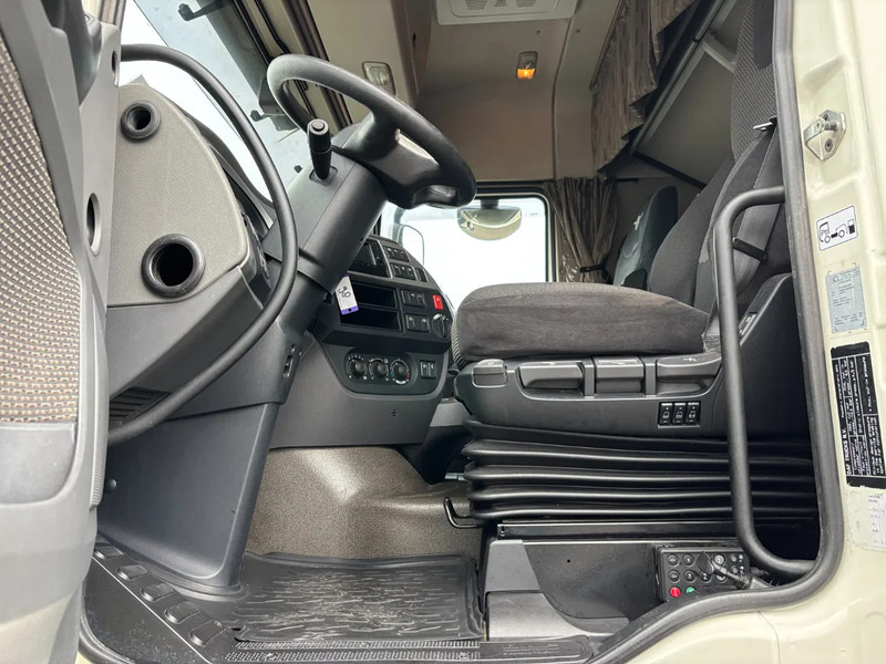 DAF XF 510 Spacecab Euro 6 Retarder - Kapellbil: bilde 5 DAF XF 510 Spacecab Euro 6 Retarder - Kapellbil: bilde 5