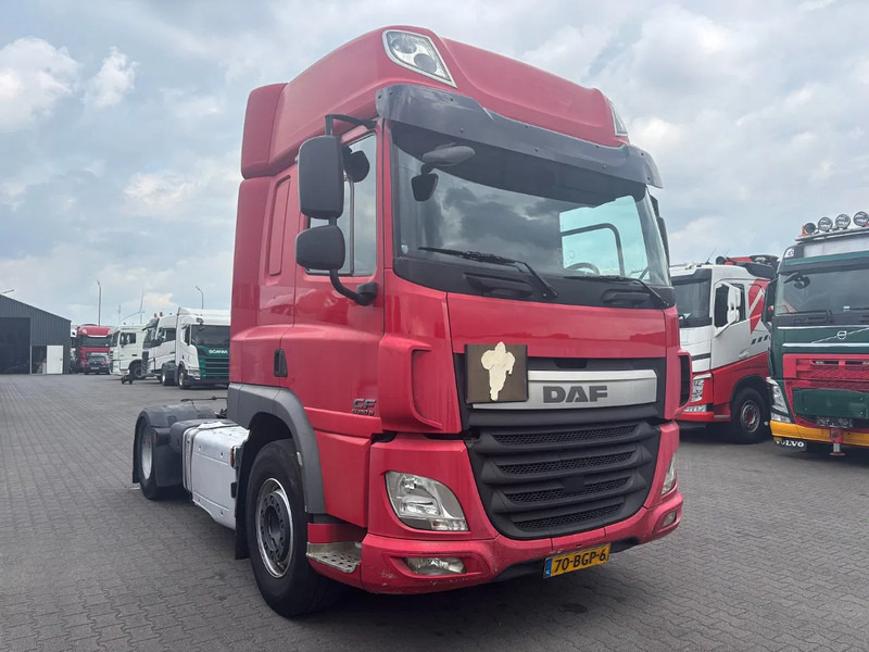 DAF CF 460 Spacecab Euro 6 - Trekkvogn: bilde 2 DAF CF 460 Spacecab Euro 6 - Trekkvogn: bilde 2