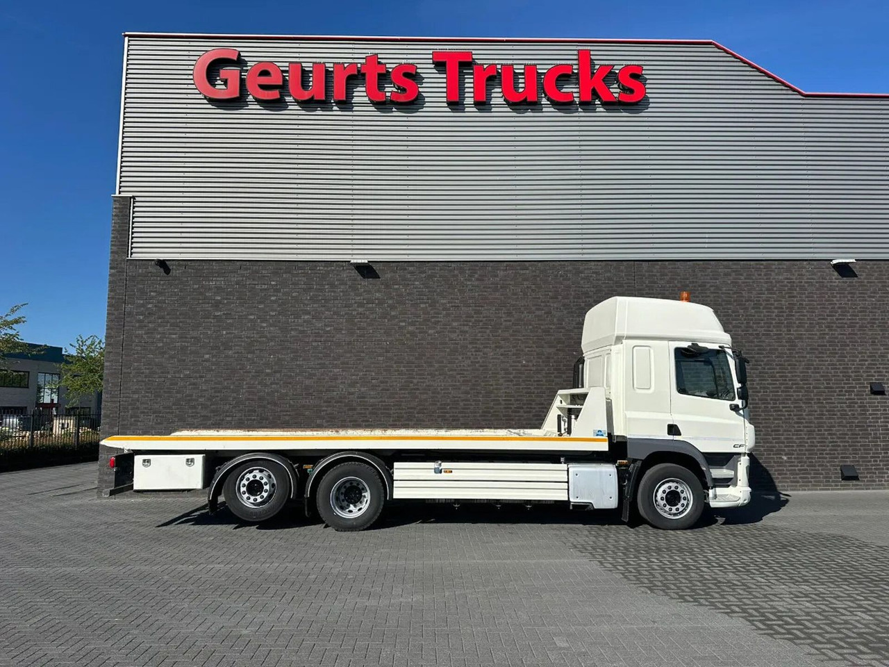 DAF CF 410 6X2 M4SN3 OPRIJWAGEN / MACHINE TRANSPORTE - Transporter lastebil: bilde 4 DAF CF 410 6X2 M4SN3 OPRIJWAGEN / MACHINE TRANSPORTE - Transporter lastebil: bilde 4