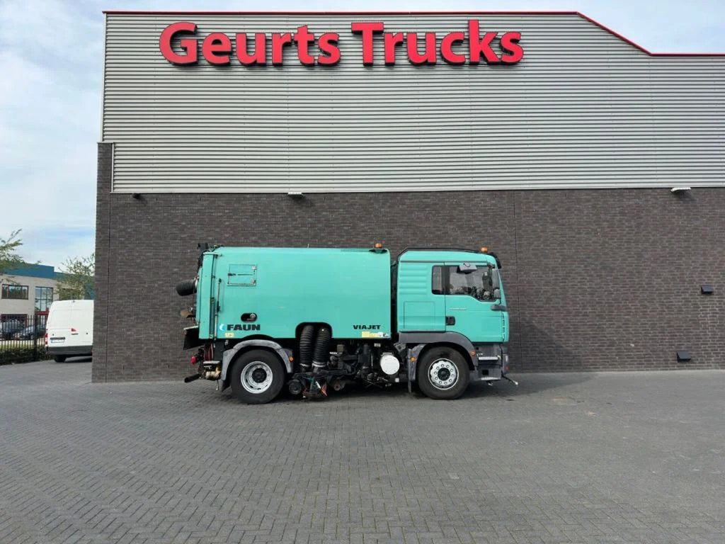 MAN TGM 18.240 4X2 + FAUN VIAJET 6R/HS SWEEPING TRUC - Feiebil: bilde 4 MAN TGM 18.240 4X2 + FAUN VIAJET 6R/HS SWEEPING TRUC - Feiebil: bilde 4