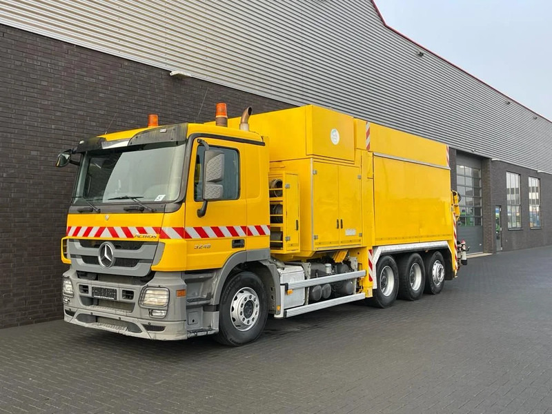 Mercedes-Benz Actros 3248 8X4 TRIDEM MTS DINO 12 SAUGBAGGER/SUCTIONEXAVATOR/GRONDZUIGER - Vakuum lastebil: bilde 2 Mercedes-Benz Actros 3248 8X4 TRIDEM MTS DINO 12 SAUGBAGGER/SUCTIONEXAVATOR/GRONDZUIGER - Vakuum lastebil: bilde 2