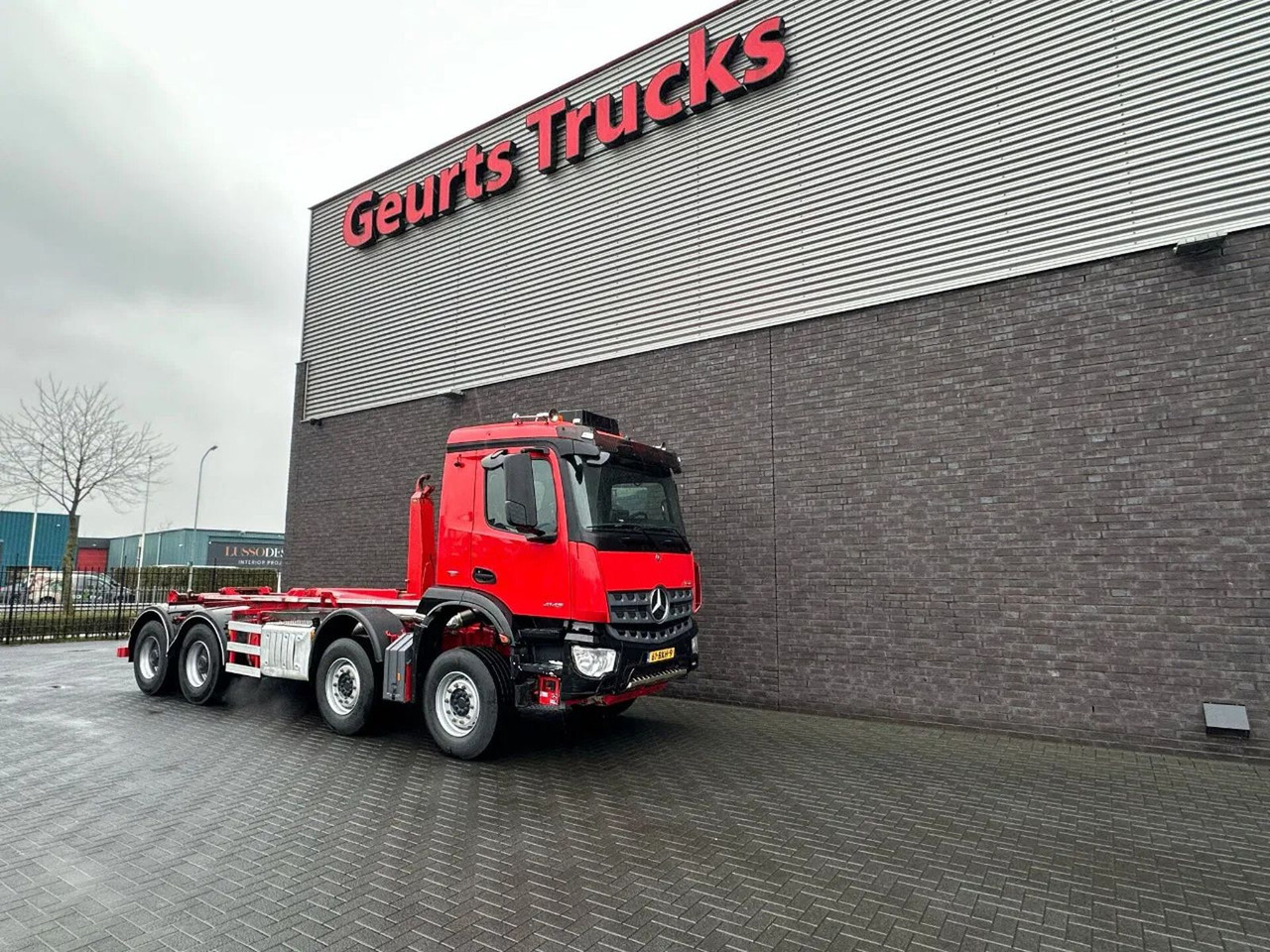 Mercedes-Benz Arocs 8X4 VDL S-30-6600 HAAKARMSYSTEEM/ABROLLKIP - Krokbil: bilde 5 Mercedes-Benz Arocs 8X4 VDL S-30-6600 HAAKARMSYSTEEM/ABROLLKIP - Krokbil: bilde 5