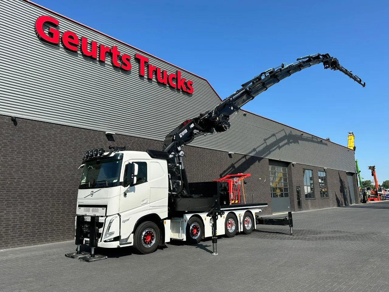 Volvo FH 540 8X4F R TREKKER / BAKWAGEN MET EFFER 1405/ - Trekkvogn: bilde 2 Volvo FH 540 8X4F R TREKKER / BAKWAGEN MET EFFER 1405/ - Trekkvogn: bilde 2
