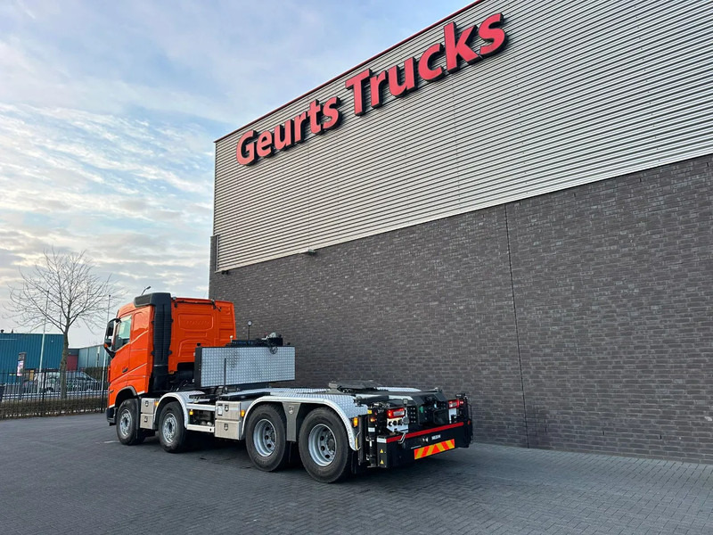 Volvo FH 460 8X4 TREKKER-BAKWAGEN COMBI + KRAAN VOORBEREIDING /PREPAR FOR CRANE /KRAN VORBEREITUNG - Kranbil: bilde 3 Volvo FH 460 8X4 TREKKER-BAKWAGEN COMBI + KRAAN VOORBEREIDING /PREPAR FOR CRANE /KRAN VORBEREITUNG - Kranbil: bilde 3