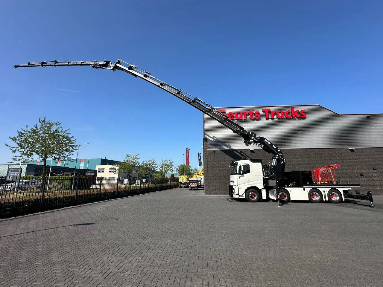 Volvo FH 540 8X4F R TREKKER / BAKWAGEN MET EFFER 1405/ - Kranbil: bilde 4 Volvo FH 540 8X4F R TREKKER / BAKWAGEN MET EFFER 1405/ - Kranbil: bilde 4